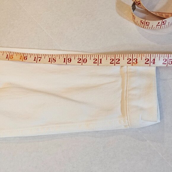 Time and Tru white jean jacket, plus size - Picture 3 of 8